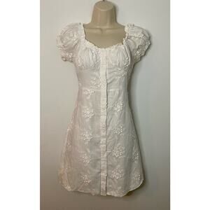 Kourt White Dress with Beautiful Floral Detail. 100% Cotton. Size Medium.
